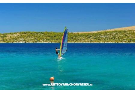 30.8.-6.9. Ap 2-4 osob=37 eur foto 4