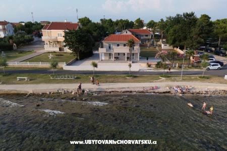 Sandrea Appartements Privlaka Croatie
