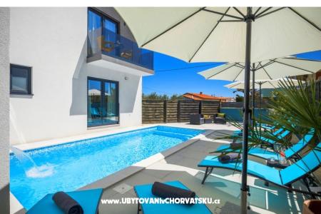 4 Studio APP avec piscine - Vila Vala foto 3