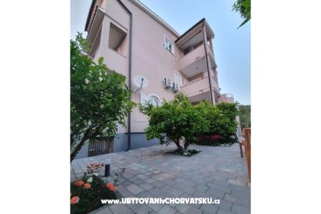 Appartements- Villa Ilijic foto 2