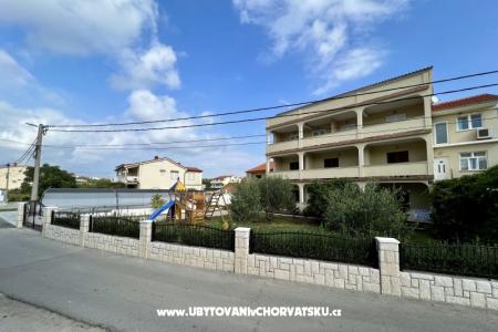 Appartements Pičuljan foto 3