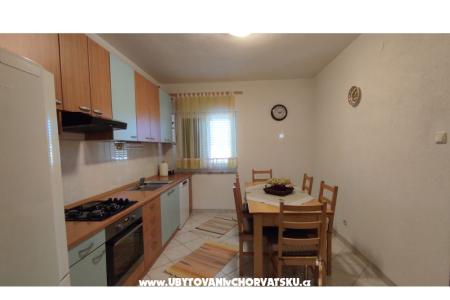 Appartements Emil Ražanac foto 3