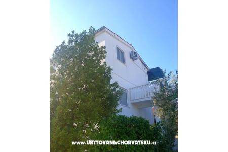 Appartements Dino Rogoznica Croatie