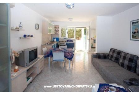 Beach apartments Rogoznica foto 4