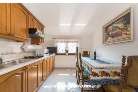 Appartements Kamelia foto 4