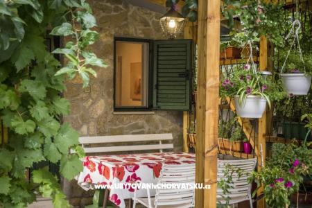 Appartements Brodarica Gaj Sibenik Croatie