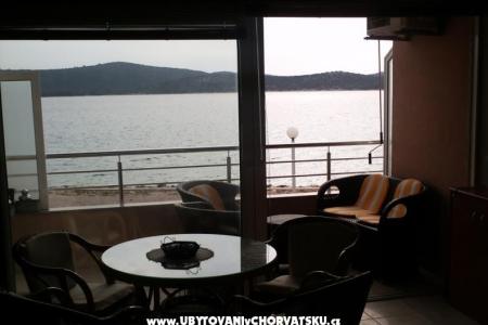 Appartements NENSI foto 4