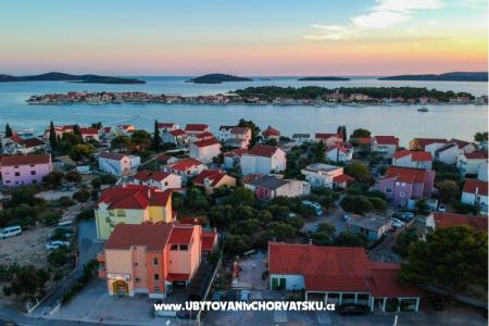 Marcela Sibenik Croatie