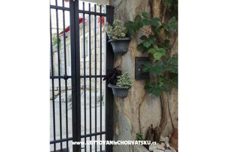 Appartements POLAČA - Slano foto 5