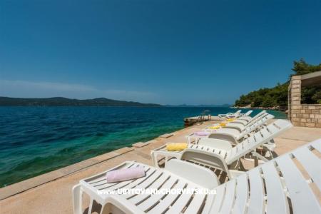 Villa Ratac Beach Appartements foto 4
