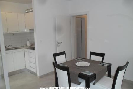 Appartements Dragun Stomorska foto 2