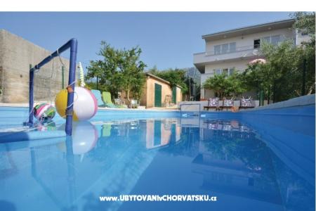 Chambres &amp; apartment Kraljevic foto 3