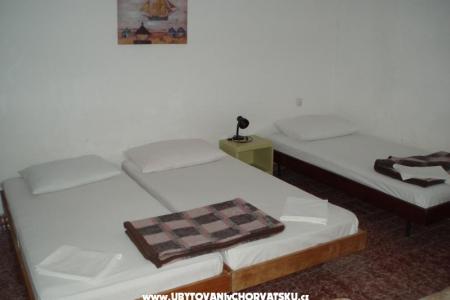 Appartementy pokoje Urlić foto 4