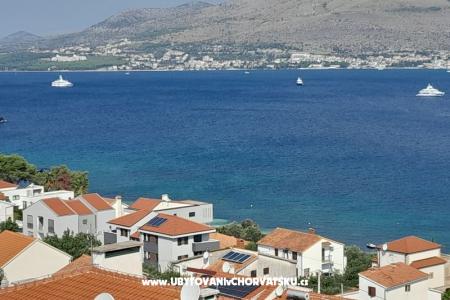 Appartements Kvesić foto 2