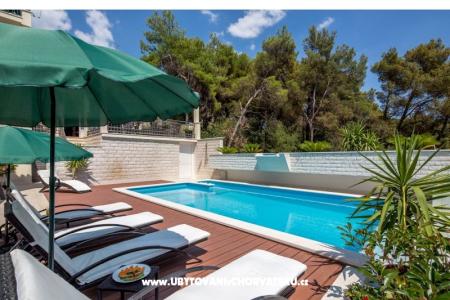 Villa Fani - Appartements Trogir foto 4