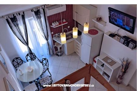 Appartements Tucepi Jakić foto 2