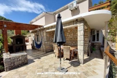 Tina's house  foto 2