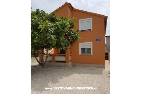 Appartement Laura  île Vir Croatie