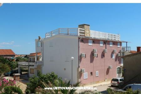 Appartements Marija i Josip île Vir Croatie