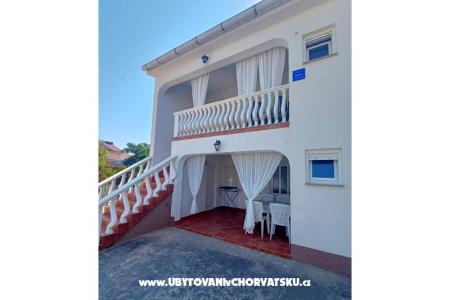 Appartements Knapić île Vir Croatie