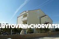 Appartements Vidovic île Vir Croatie