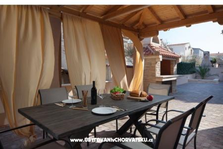 Villa Vista Appartements île Vir Croatie
