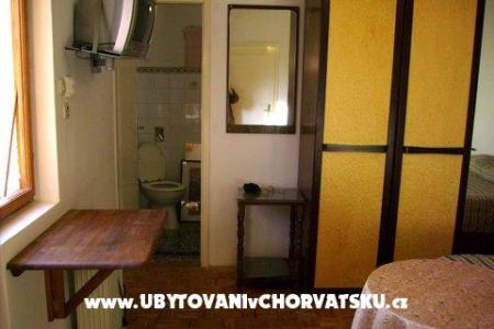 Leandra Chambres &amp; Appartement foto 5