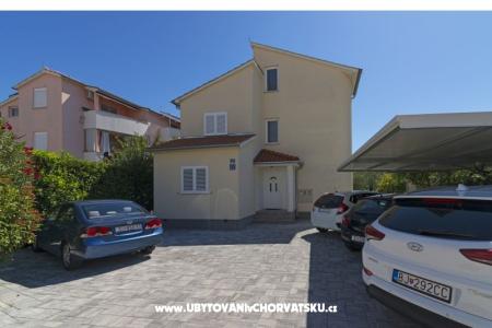Appartement Ana  Vodice Croatie