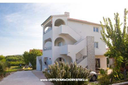 Appartements Biluš Vodice Croatie