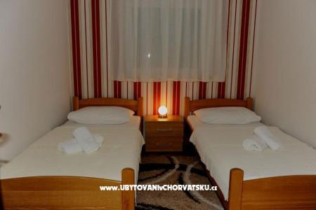 Appartements Dugonjić foto 4