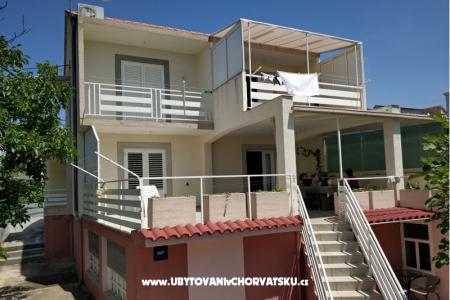 Appartements Milan Vodice Croatie
