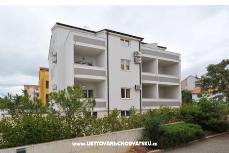Appartements Plima***Srima Vodice Croatie