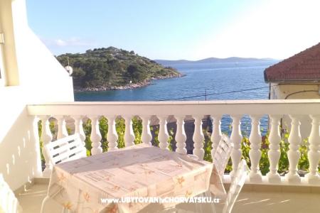 Appartement Ivan (15m from  beach) Vodice Croatie