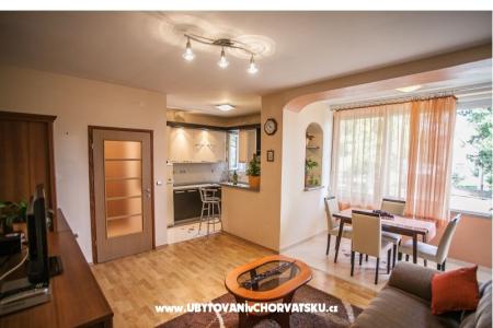 Appartement Tina 10 m. beach foto 4