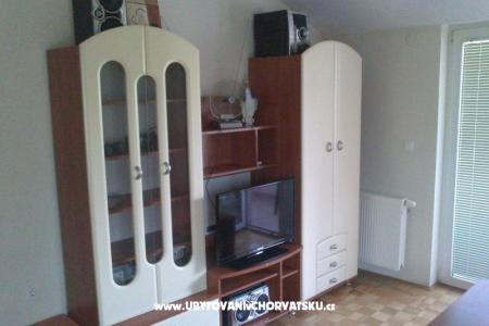 Appartements with swimming pool-Crno foto 4