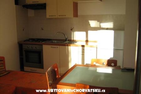 Appartements KOLOVARE foto 3