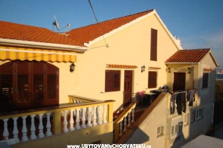 Appartements Puntamika coast foto 2