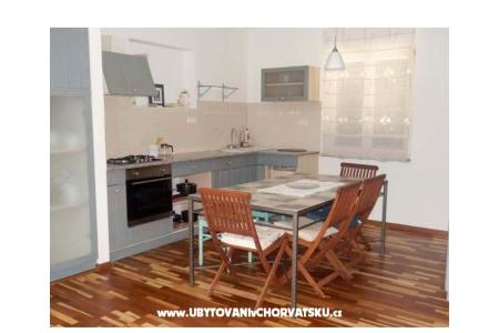 Appartement Ema foto 4