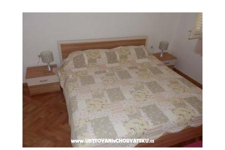 Appartement Ema foto 5