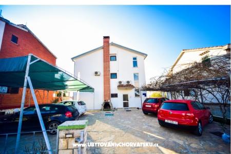 Ivan Appartements &amp; Chambres foto 2