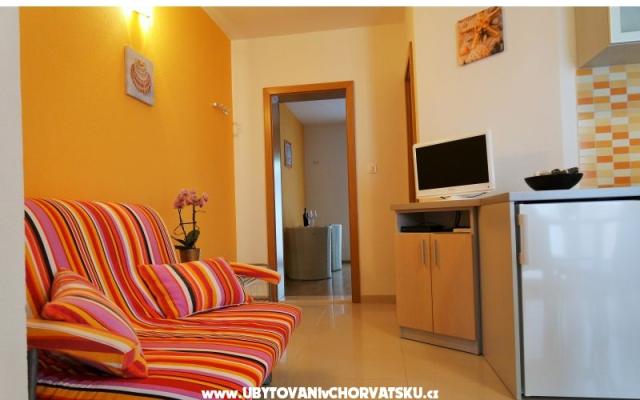 Appartements Harmonija – Hébergement Baska Voda Croatie