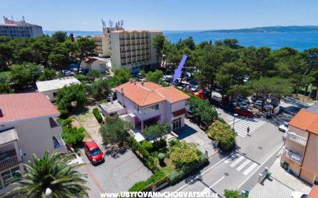 Villa LILLA – Hébergement Baska Voda Croatie