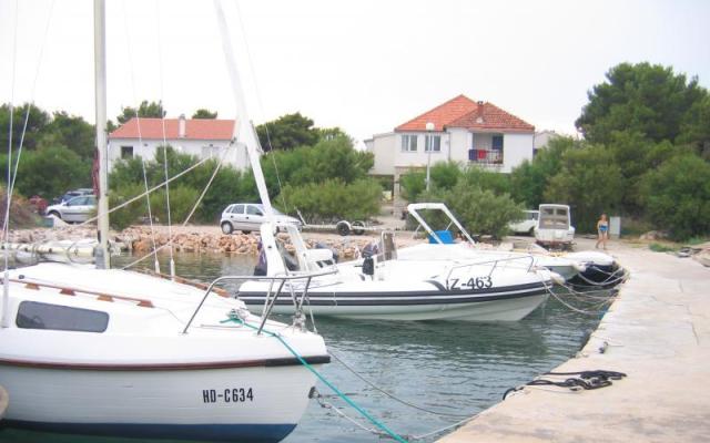 Apartments Vili – Hébergement Betina Croatie