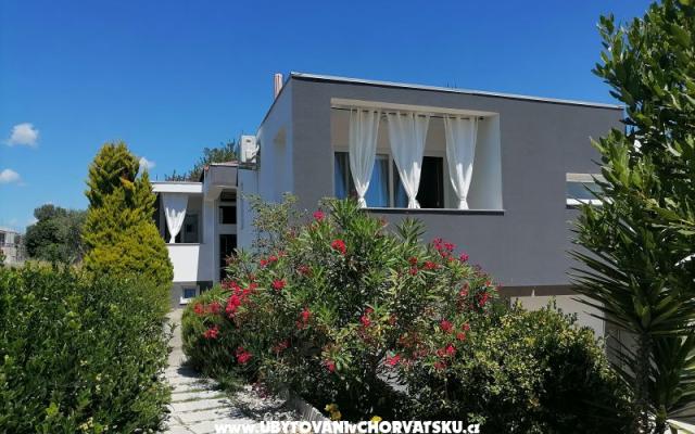 Appartements Dora  – Hébergement Bibinje Croatie