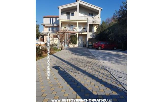 Apartmani Režan – Hébergement Bibinje Croatie