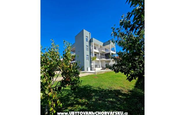 Appartements Royal Holiday  – Hébergement Bibinje Croatie