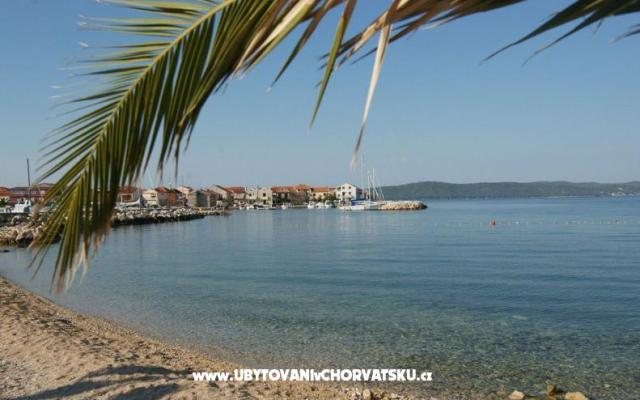Maison for relax by the Sea – Hébergement Bibinje Croatie