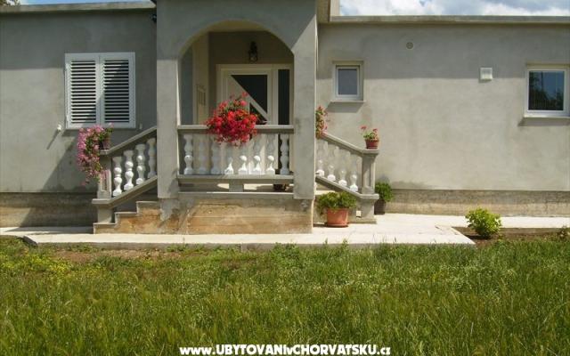 Maison za odmor Jelena – Hébergement Bibinje Croatie