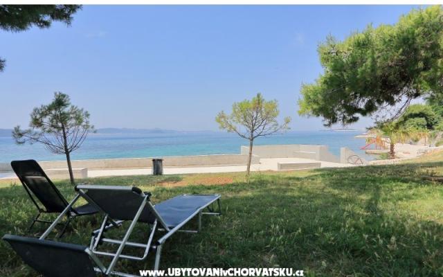 Puntarožica – Hébergement Bibinje Croatie