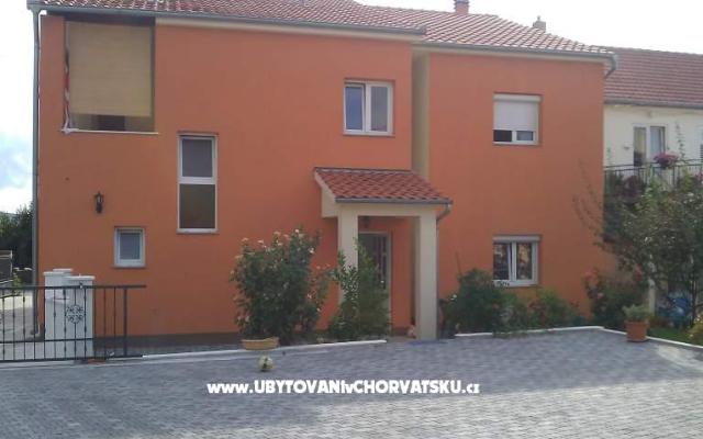 Bosana apartments – Hébergement Biograd Croatie